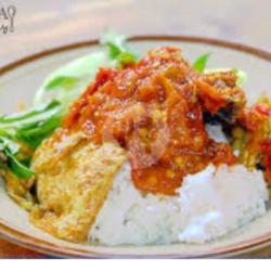 Nasi Penyet Telur Dadar Tahu Tempe Terong 1porsi