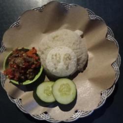 Nasi Oseng Mercon Daging Sapi