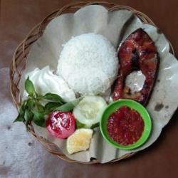 Nasi Lalapan   Ikan Patin