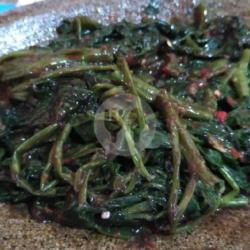 Petis Kangkung