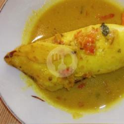 Gulai Cumi Isi Telur