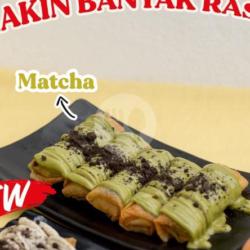 Lumpia Jagung Matcha