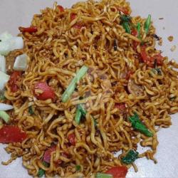 Mie Goreng Mantul