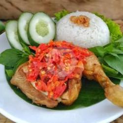 Paha  Geprek  Nasi