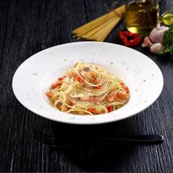 Spaghetti Spicy Salmon Aglio Olio