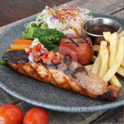 Grill Salmon Steak