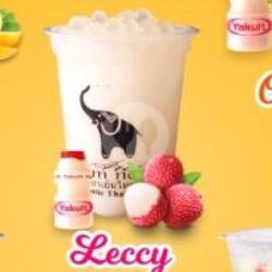 Leccy Yakult   Boba Rasa ( Leccy / Strawberry / Campur )