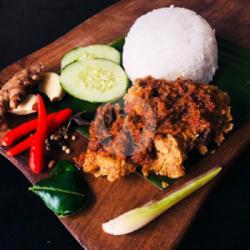 Paket Nasi Sapi Sambal Rendang