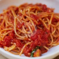 Spaghetti Tomato Basil