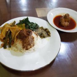 Nasi   Usus Sapi