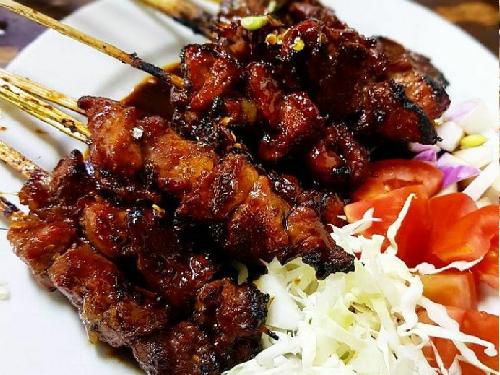 sate kambing pak sosis, ngadirojo/kerjo lor/tukluk