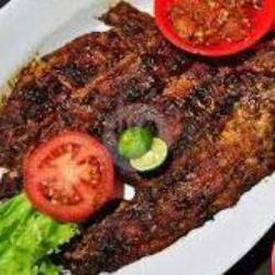 Ikan Putih Bakar