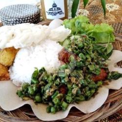 Paket Sambel Pencok Kacang Panjang Ikan Asin