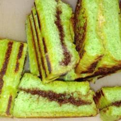 Roti Bakar Aroma Pandan  Selai  Susu Kental Manis