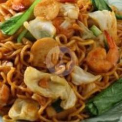 Mie Gireng Seafood