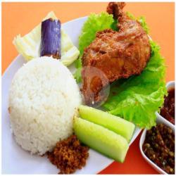 Paket Ayam Lepaas