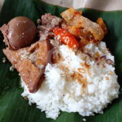 Nasi Gudeg Tahu Krecek