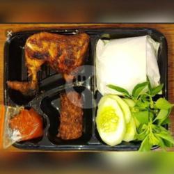 Bento Ayam Bakar