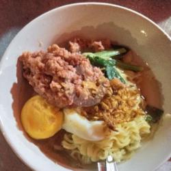 Indomie Goreng Kornet Telor