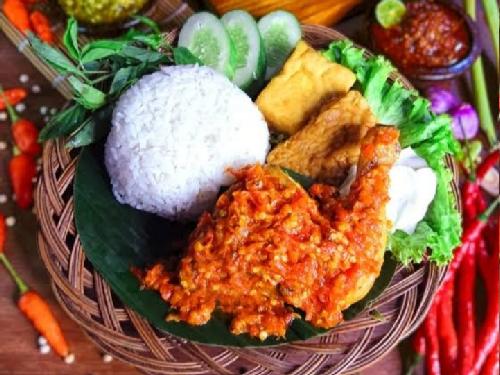 Ayam Penyet & Geprek Si Jampang, Soreang Residence