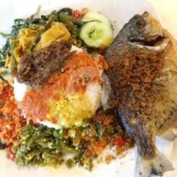 Nasi Padang Bawal Goreng