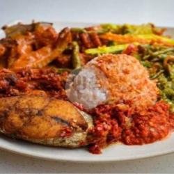 Nasi Paket Ikan Kakap Balado