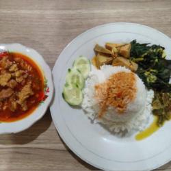 Nasi   Gulai Cincang Sapi