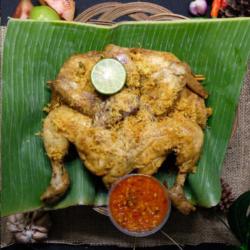 Bakakak Ayam Goreng Serundeng