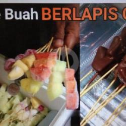 Sate Buah Stroberi