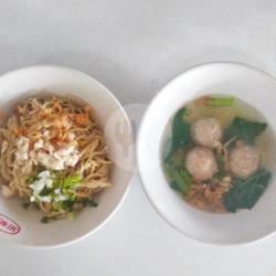 Yamien Asin Bakso