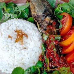 Box Mantap Lele Cabe Merah Nasi