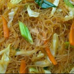 Bihun Goreng Ati Ampela Telur Ayam Ayam