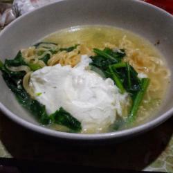 Indomie Godog Dengan Telur   Sayur