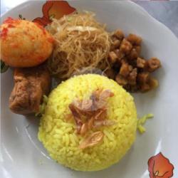 Nasi Kuning Telor   Semur Tahu