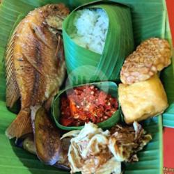 Paket Kumplit Ikan Nilla Goreng