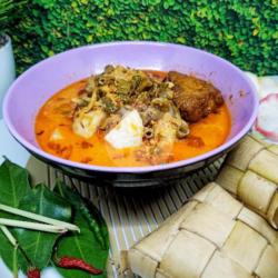 Ketupat Sayur Betawi