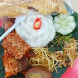 Nasi Urap Bali Bandeng