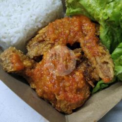 Ayam Geprek   Sambal Joss   Reg.nasi   Lalapan