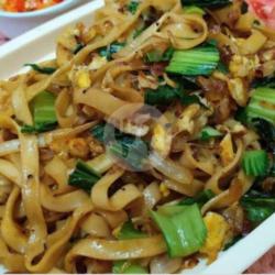 Kwetiaw Goreng Telor Bumbu Madura