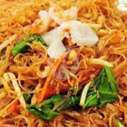 Miehun Goreng   Telur  Ayam Goreng