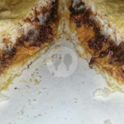 Roti Bakar Full Kacang   Susu