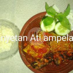 Nasi Penyetan Ati Ampela