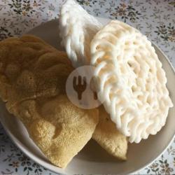 Krupuk Putih Dan Krupuk Coklat 3 Pcs