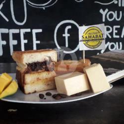 Roti Bakar Coklat Keju