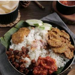 Nasi Uduk Rendang Jengkol