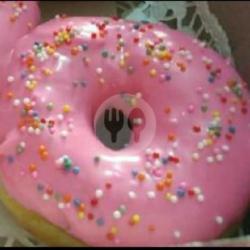 Donat Strawberry Springkle