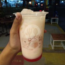 Cocopandan Milk Yakult