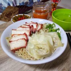 Bakmi Ayam Charsiu Pangsit