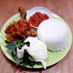 Nasi Ayam Urap