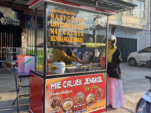 Mie Caluek Jengkol Kak Lina